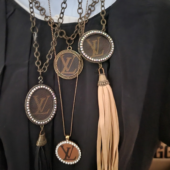 Set of 4 necklaces various length - Picture 2 of 9